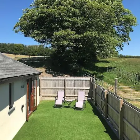 Hendra Retreat Owls Roost Cottage North Cornwall Camelford Exterior photo