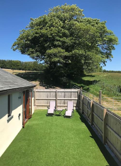 Hendra Retreat Owls Roost North Cornwall *